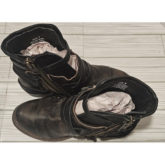 Freebird by Steven Crue Size 7 Womens New Condition Distressed Black - Picture 7 of 16